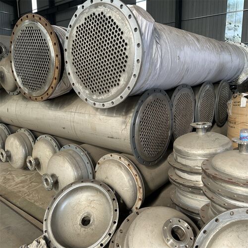 喷淋式不锈钢冷凝器 食品r化工工业换热器 30-50平方列管式冷凝器