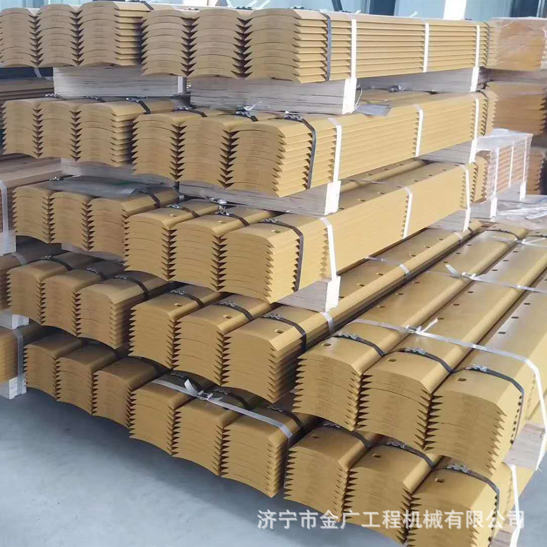SEM680装载机铲口板耐磨