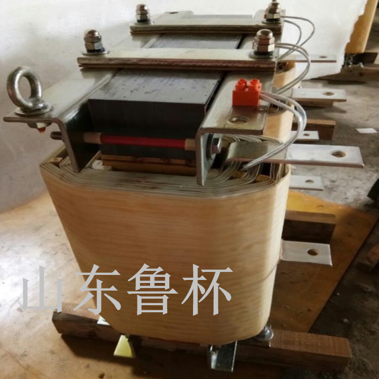 电抗器限制电网电压异常波动