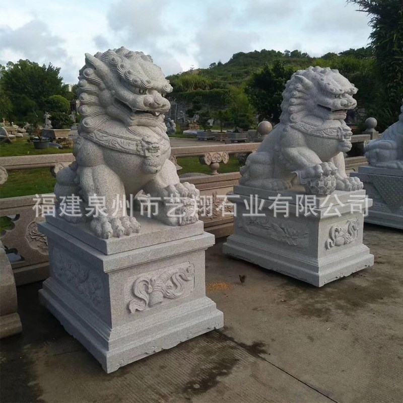 温州 寺院门前j石雕狮子 公司门口石材石狮 芝麻黑动物雕刻