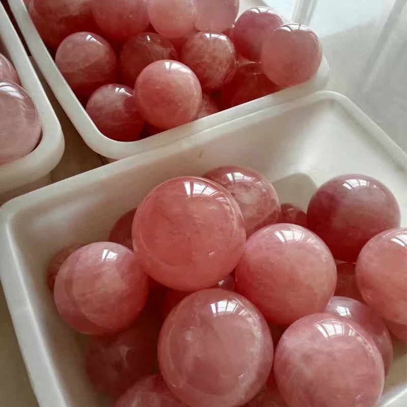 天然马达加斯加粉水晶球家居桌面H装饰摆件办公送礼工艺品