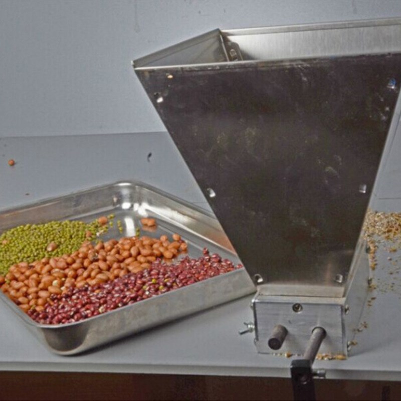 厂家热销 颗粒研磨机食用级五谷杂粮破碎机 高细度烟草超微木粉机