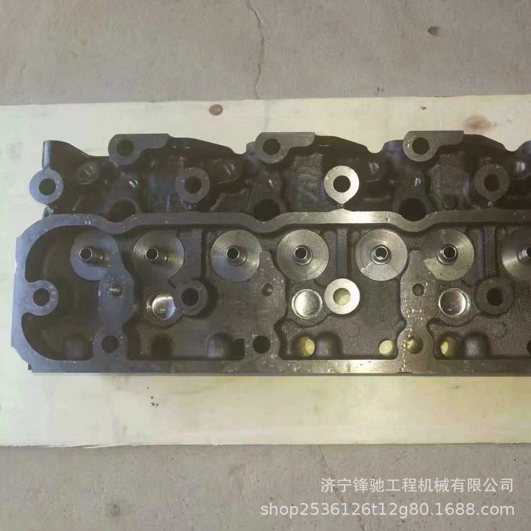 供应五十铃4JB1发动机配件 五十铃4JB1发动机缸盖