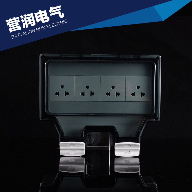 86四位美式户外明装防水盒