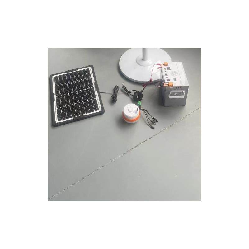 太阳能光伏板充电输入电压18V20瓦输出12V9V5V太阳能灯户外超亮