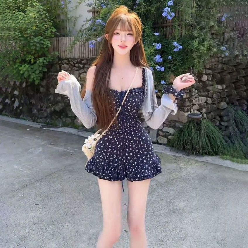 韩系少女纯欲风碎花吊带
