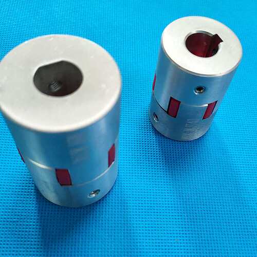 丸源磨板机配件L070-0-14X5联轴器