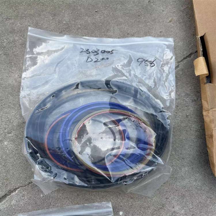 山推装载机配件SL56后传动轴总成 变速箱总成1451-12-02000