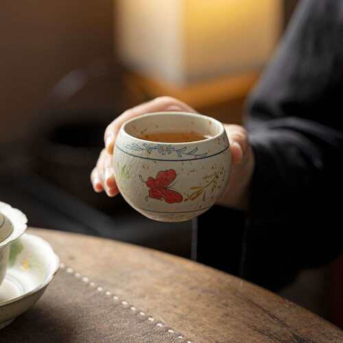 青花火石红焦糖釉手绘蝴蝶兰花陶瓷茶具主人杯圆融杯家用茶杯单杯
