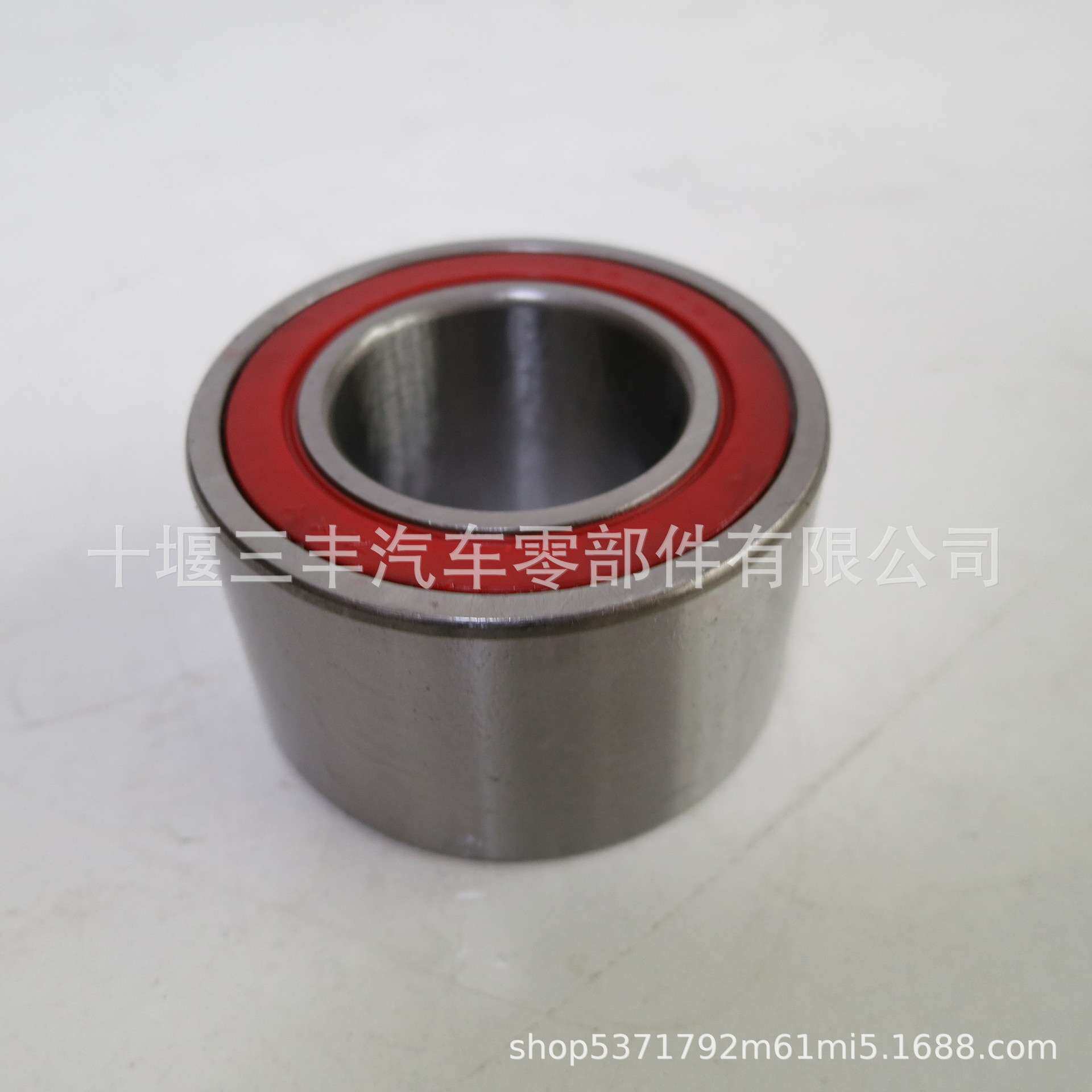 发动机东风153配件6BT风扇支架轴承3910739