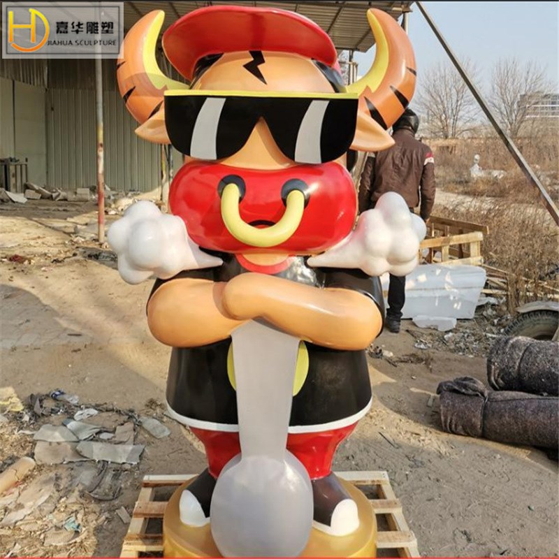 玻璃钢卡通雕塑制作商场美陈卡通人物动物吉祥V物造型落地摆件