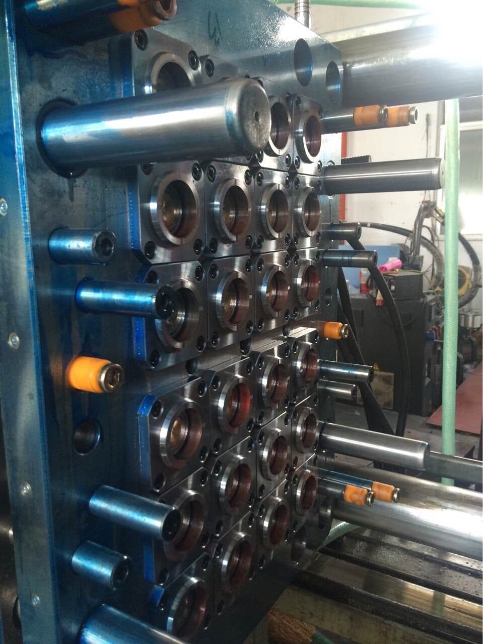 塑胶油瓶盖模具 酱油瓶拉环盖模具 马达盖模具设计制造厂家