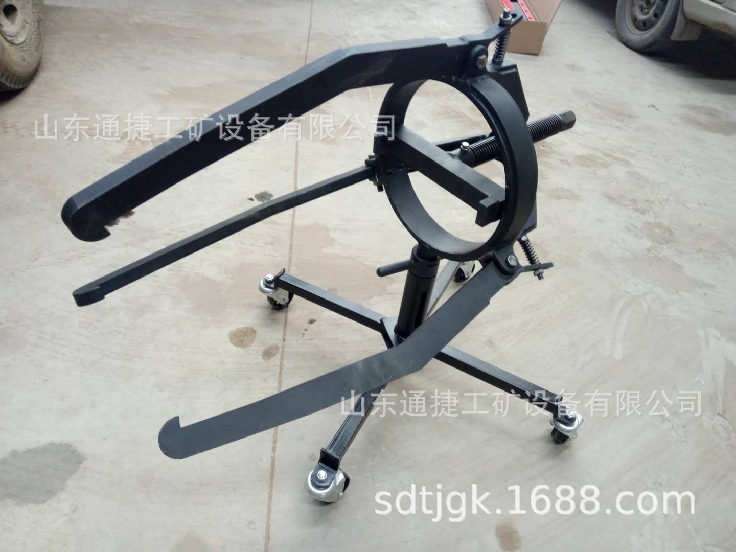 汽车刹车锅拉拔器气动三爪拉马刹车锅取出器汽保汽修工具设备