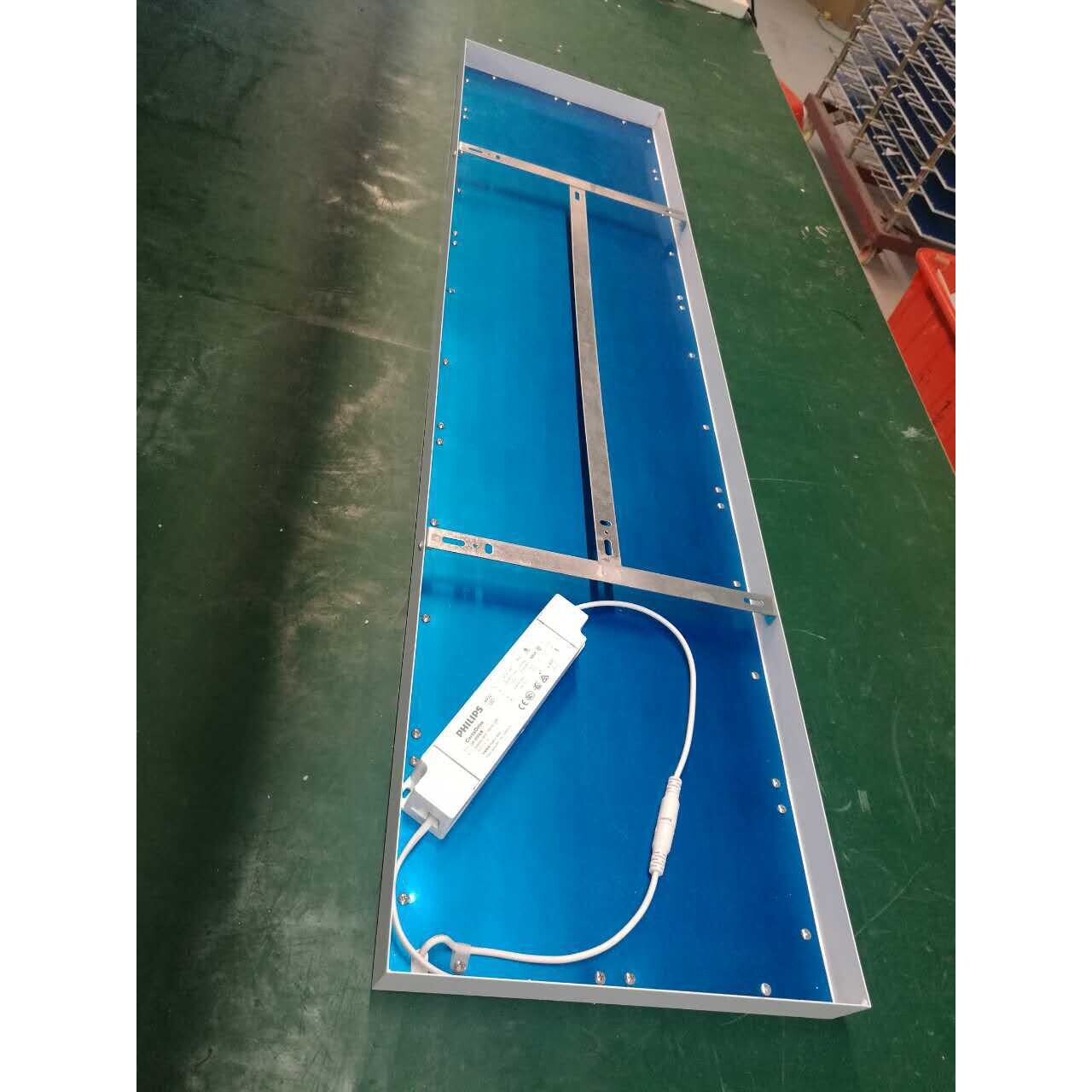 1200x300mm 40W 一体化明装LED面板灯亚克力导光板无频闪电源室内