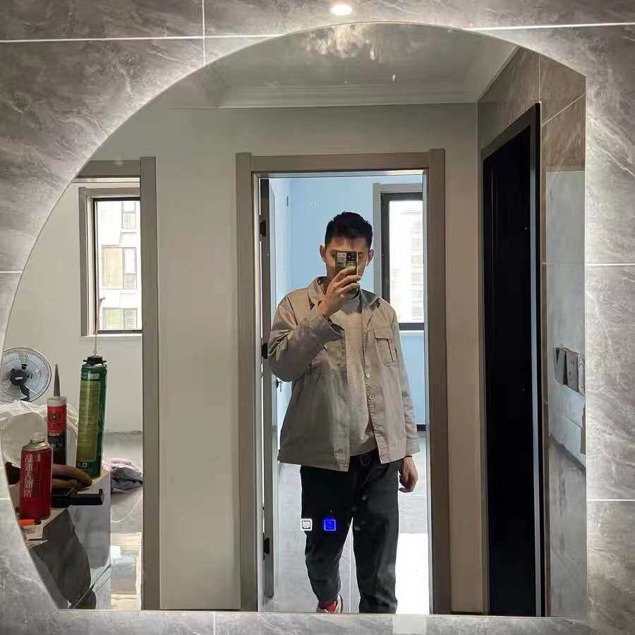 异形智能浴室镜卫生间半圆镜子不规则化妆镜挂墙led灯发光梳妆镜