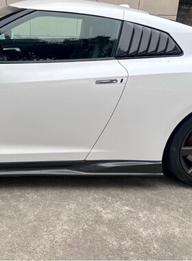 08-18战神GTR R35改装TS款碳纤维车窗侧风口进气口装饰板升级