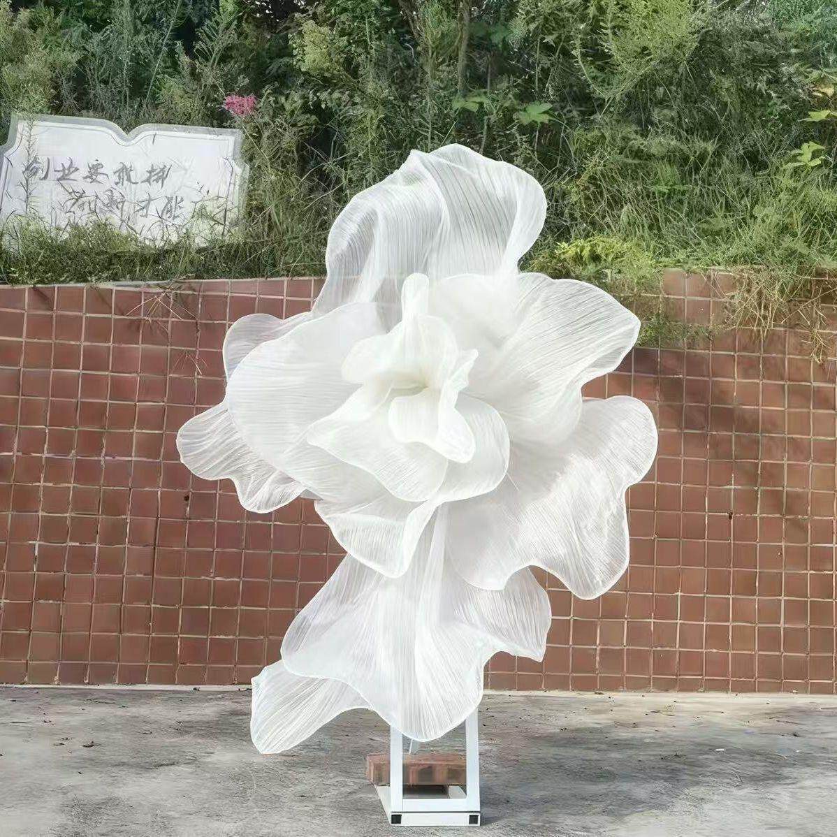 巨型丝网花仿真花艺美陈造景大型婚礼欧根纱背景装饰道具纱幔白纱