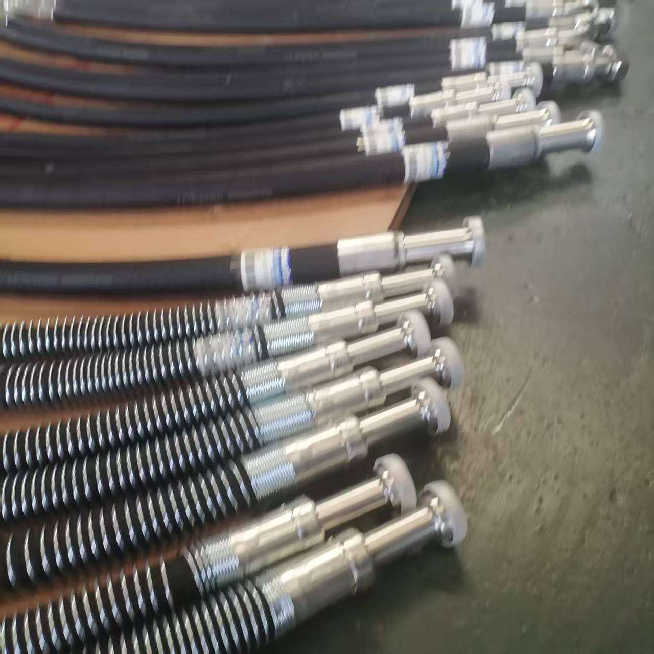 挖掘机液压油管快接柴油管高压软管接头全车管总成原装配件1：1