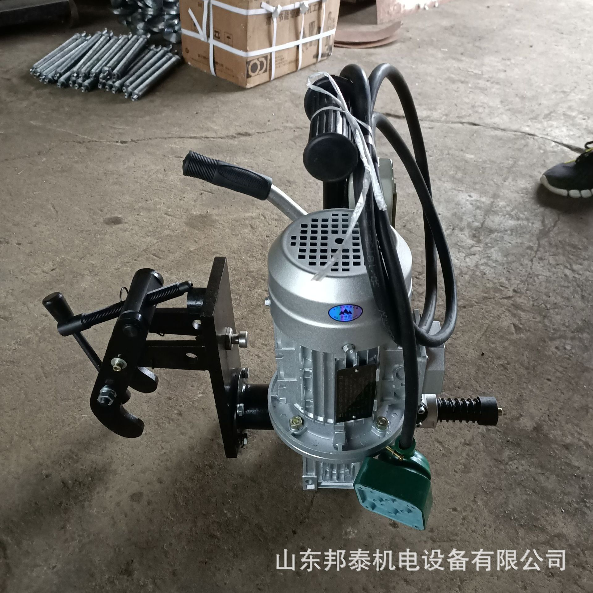 手提式电动铁路钻孔机750W钢轨快速打孔器DZG-70型铁轨钻眼机现货