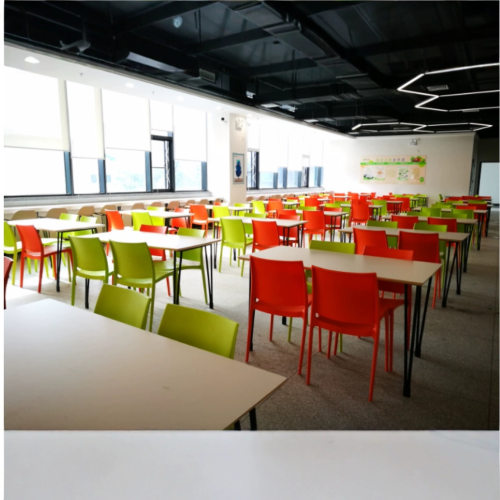 全PP塑料椅子一体成型食堂椅子可叠放餐椅塑料简约可开增票