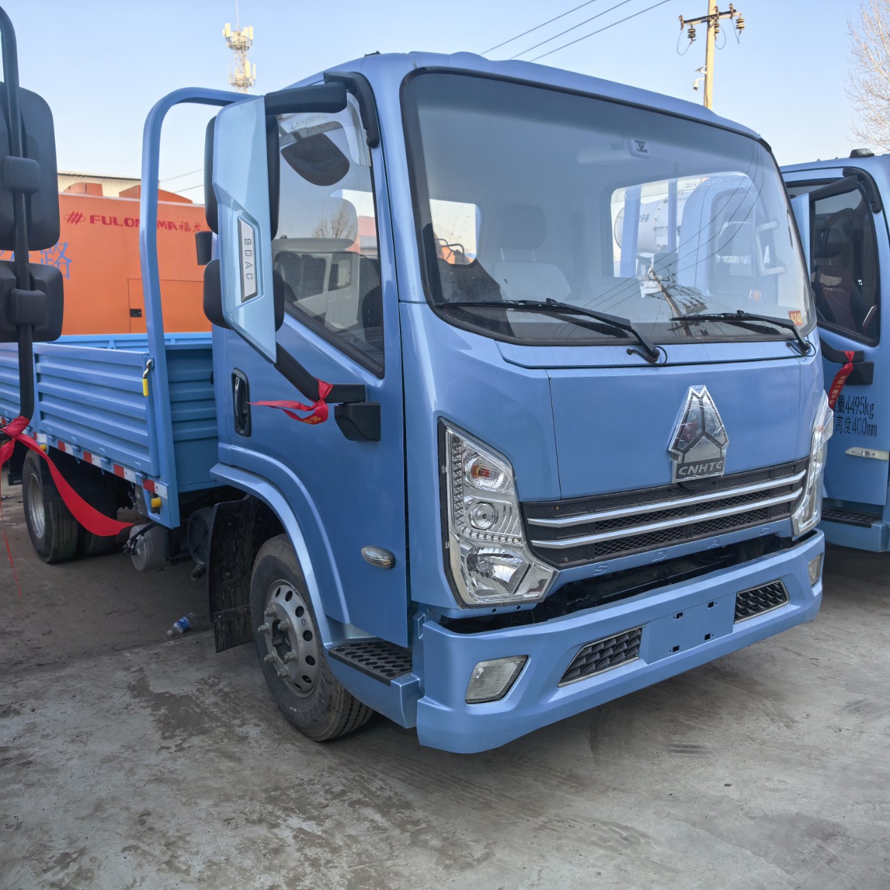 出口5吨-10吨 轻型自卸车 洒水车 道路清扫车 集装厢式货车 单排