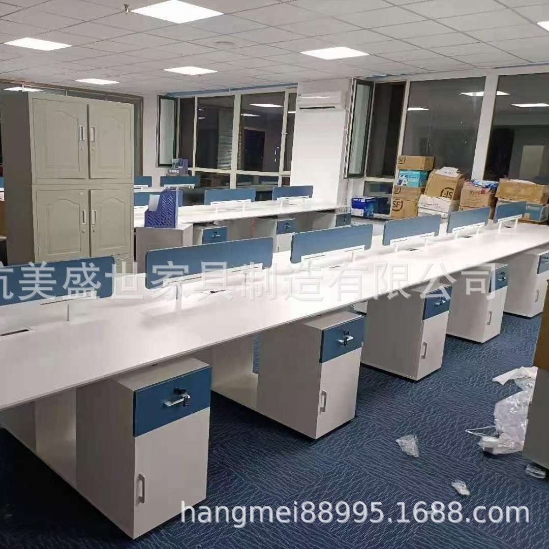 沈阳现代经理桌简约办公桌单人工业风办公家具大班台主管桌椅组合