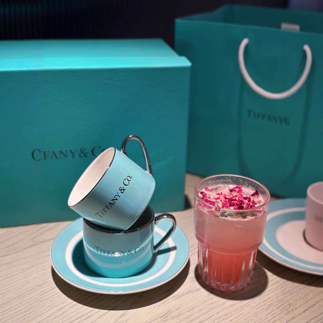 T家下午茶杯四件套简约纯色家用骨瓷咖啡杯茶具250毫升字母杯