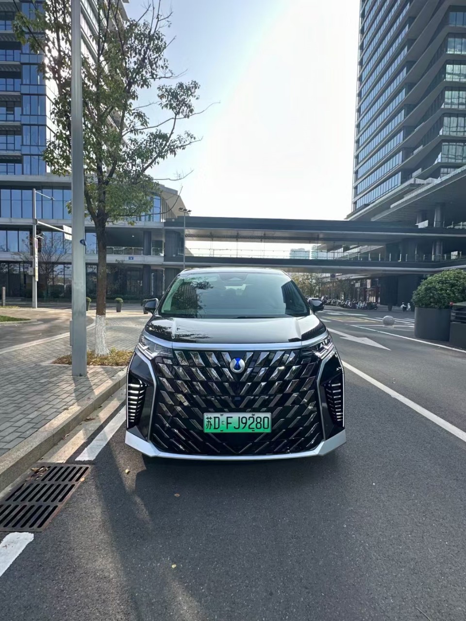 适用新款腾势D9改装升级创世款前后包围 大包围套件denza Bodykit
