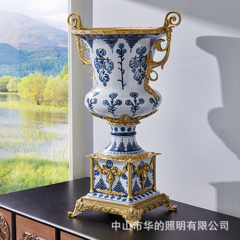 欧式陶瓷镶铜青花花瓶插花高档奢华家居客厅大号花插软装工艺摆件