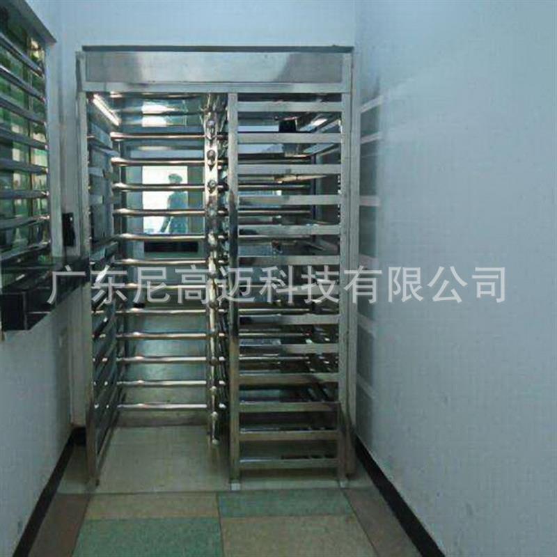 全高十字单向转闸门 监狱看守所防尾随90度滚匝机 双通道栅栏辊閘