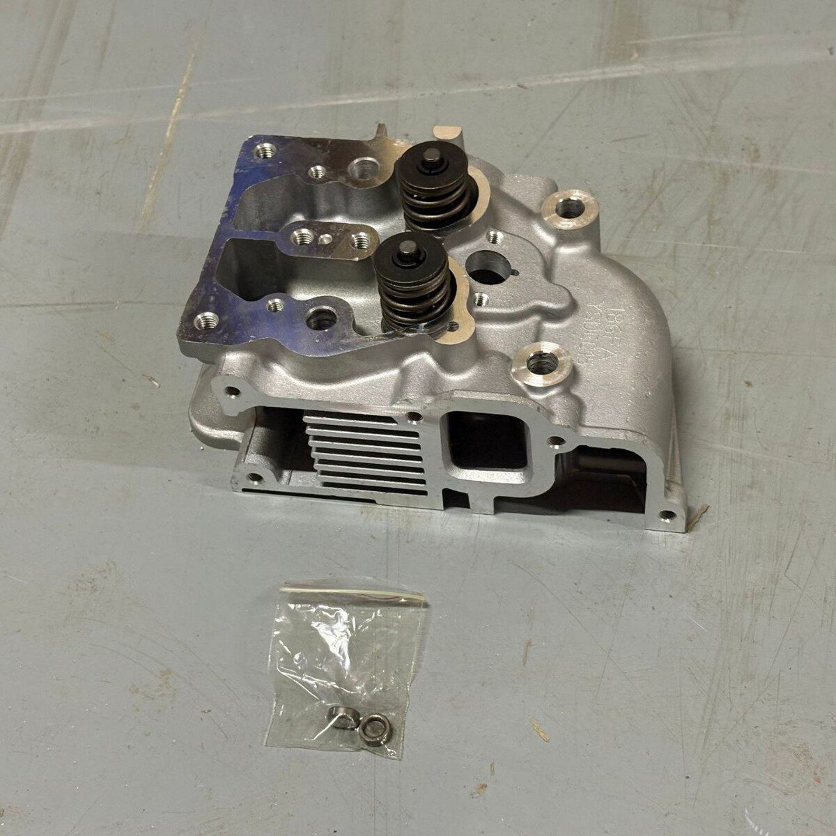 风冷柴油机配件凯马缸头总成186F188F186F192F水泵发电机缸盖罩