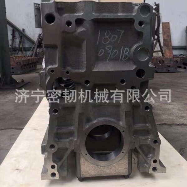 康明斯SD22/SD32发动机缸体