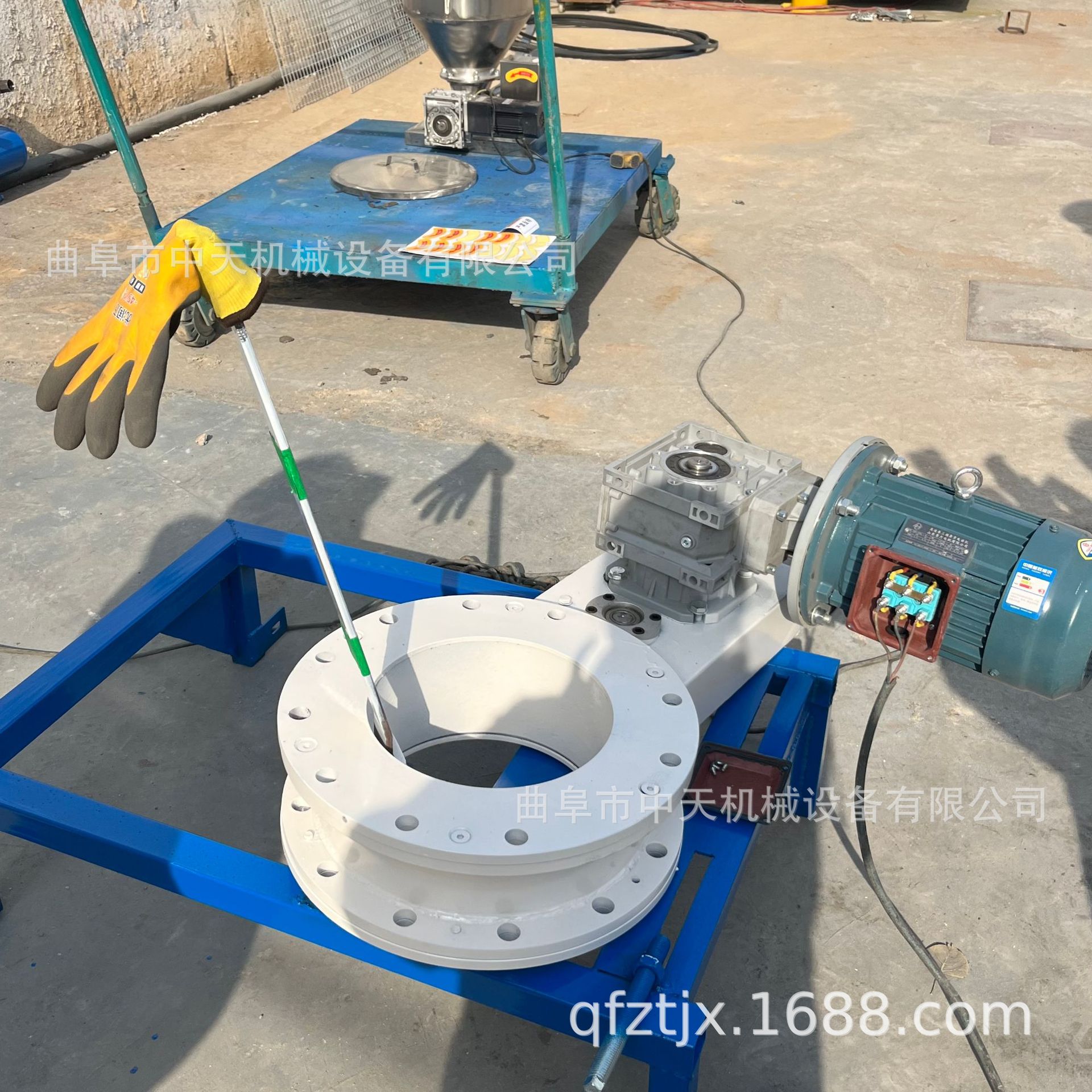 结块树脂粉料仓刮料破拱防堵器
