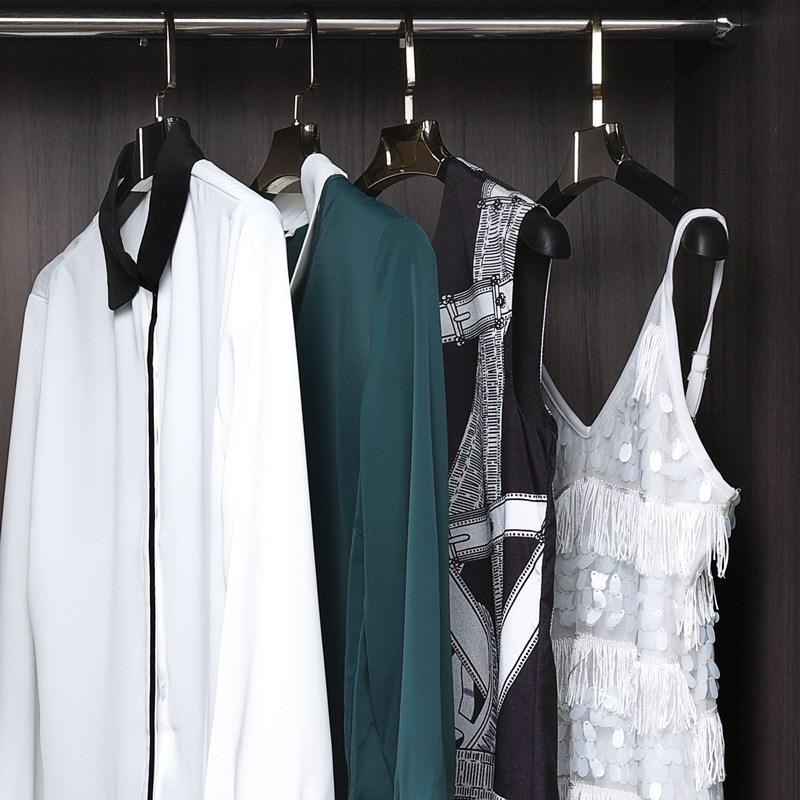 售楼处欧式样板房衣帽间装饰软装衣服衣柜摆件X套装展示道具