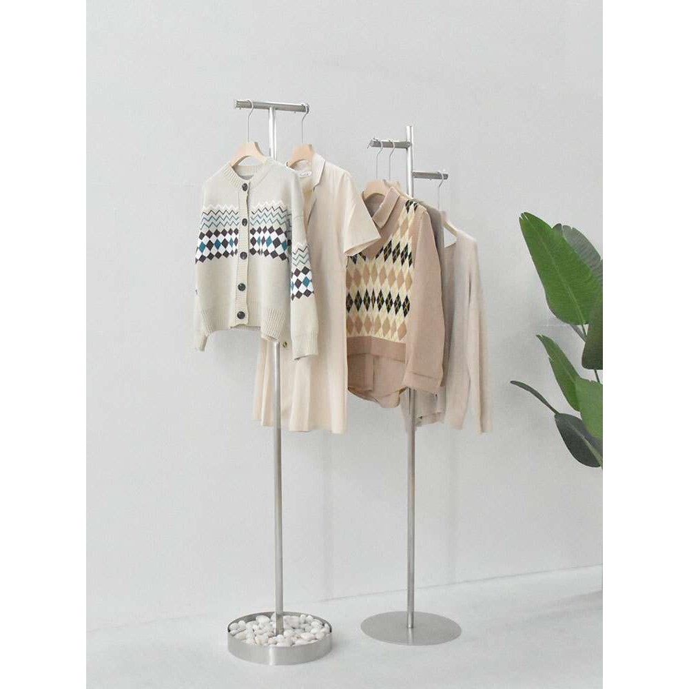 服装店展示架不锈钢正挂落地式石头底座挂架点挂女装店货架陈列架