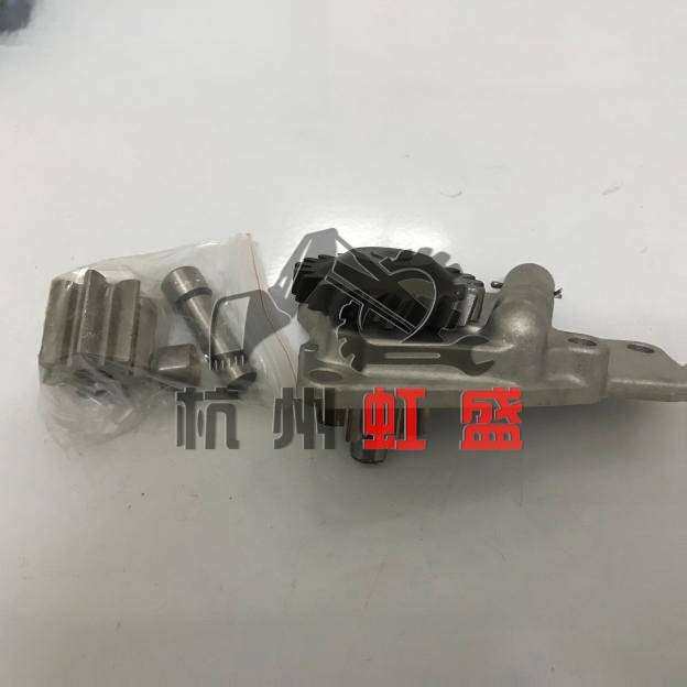 挖掘机机油泵适用小松PC200-5PC200-6 小松6D95发动机机油泵21齿
