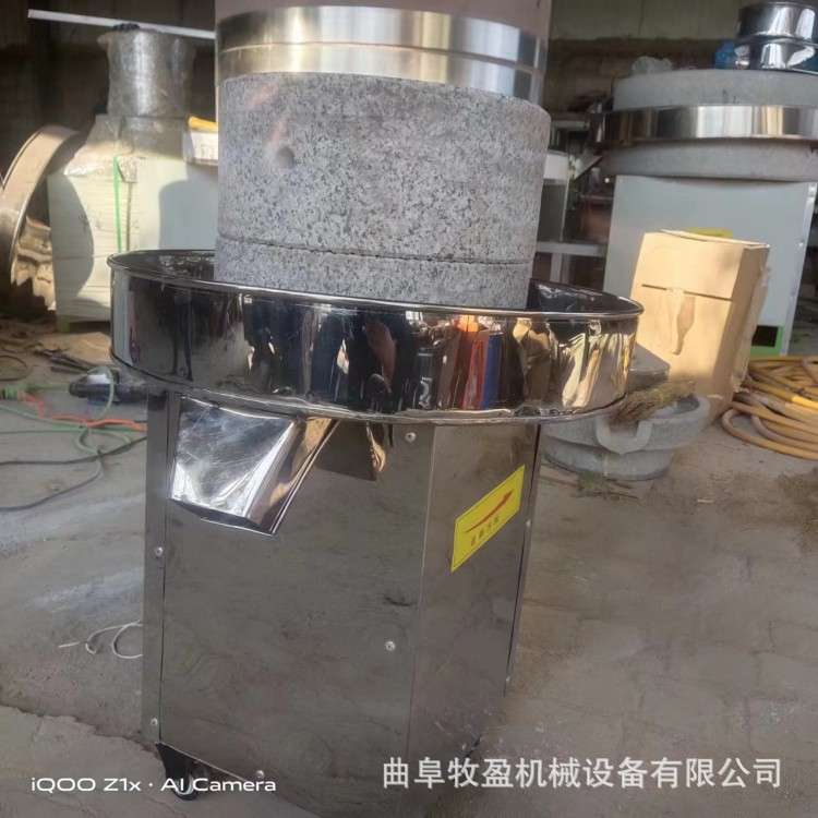 小型杂粮面粉石磨机 玉米小麦磨粉机 电动黄豆绿豆煎饼豆腐磨浆机
