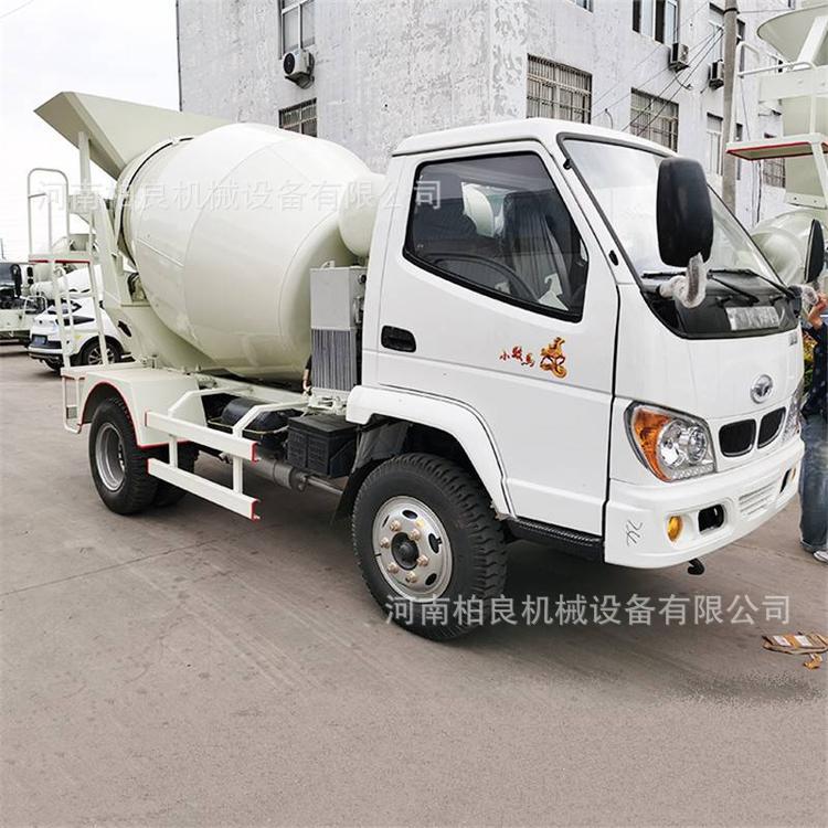 柏良2立方小型混凝土搅拌车