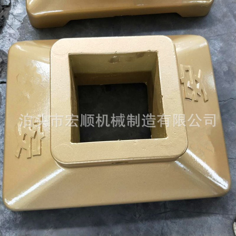 专业生产莲花马路墩铸铁护栏w底座300*400*150现货优惠供应