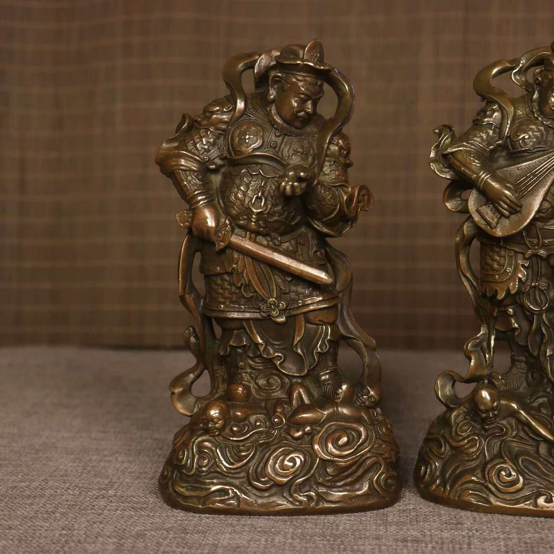 做旧仿古铜四大天王仿紫铜摆件古玩收藏家居办公装饰工艺品古董
