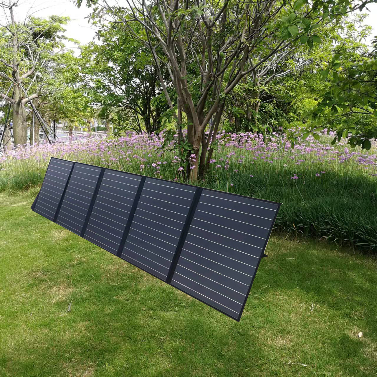 新款工厂直销大功率太阳能电池发电包折叠包自驾应急充电跨境