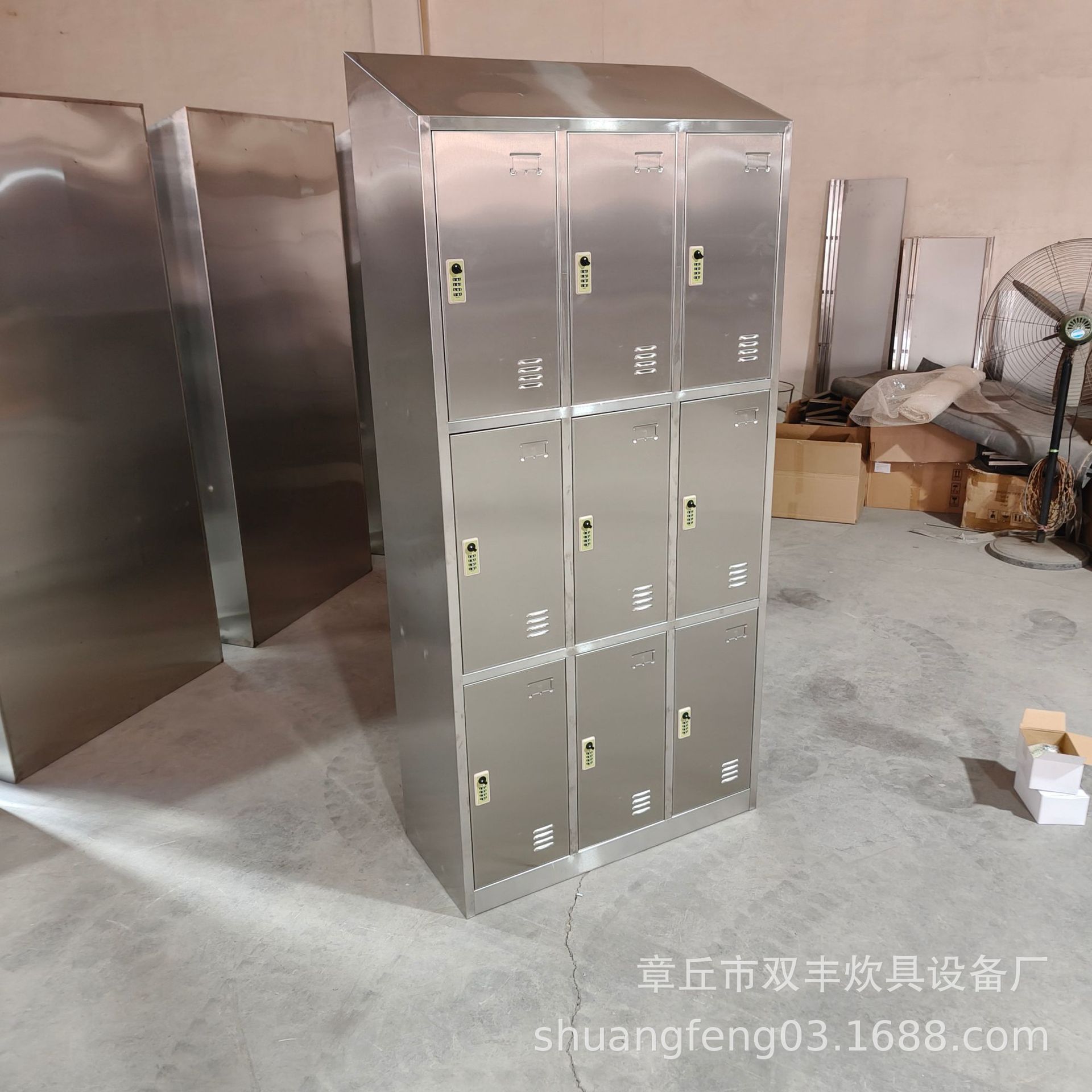 不锈钢9门更衣柜格子食堂碗柜6门更衣柜消毒碗柜厂家多格柜