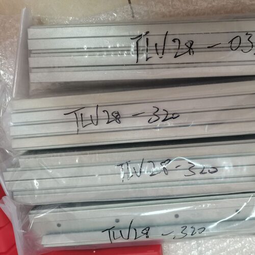 自动搬运装置ROLLON导轨滑块CSW28-80-2RS-UCSW28-80-2RS-T