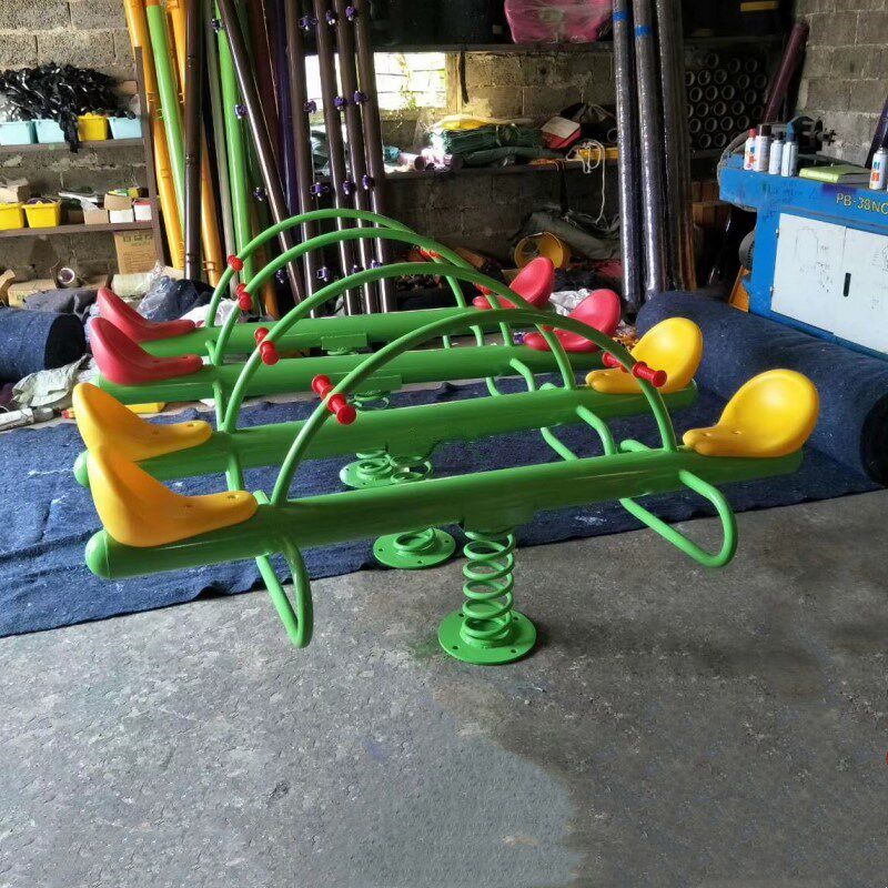 幼儿园跷跷板儿童双人弹簧跷跷板户外健身器材