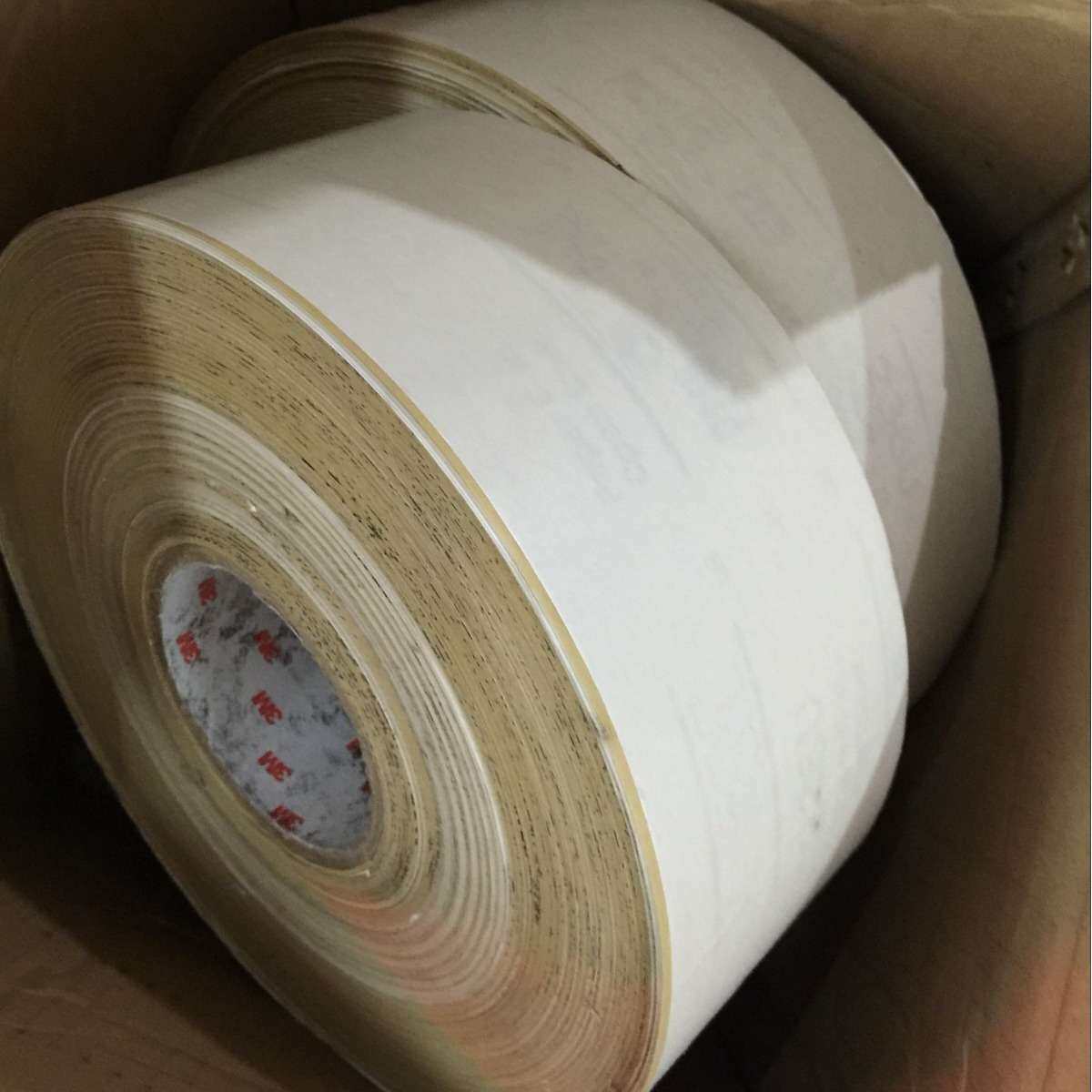 236U背胶砂纸卷4寸*91.4米带胶砂布卷 不干胶砂纸卷 砂纸砂布卷