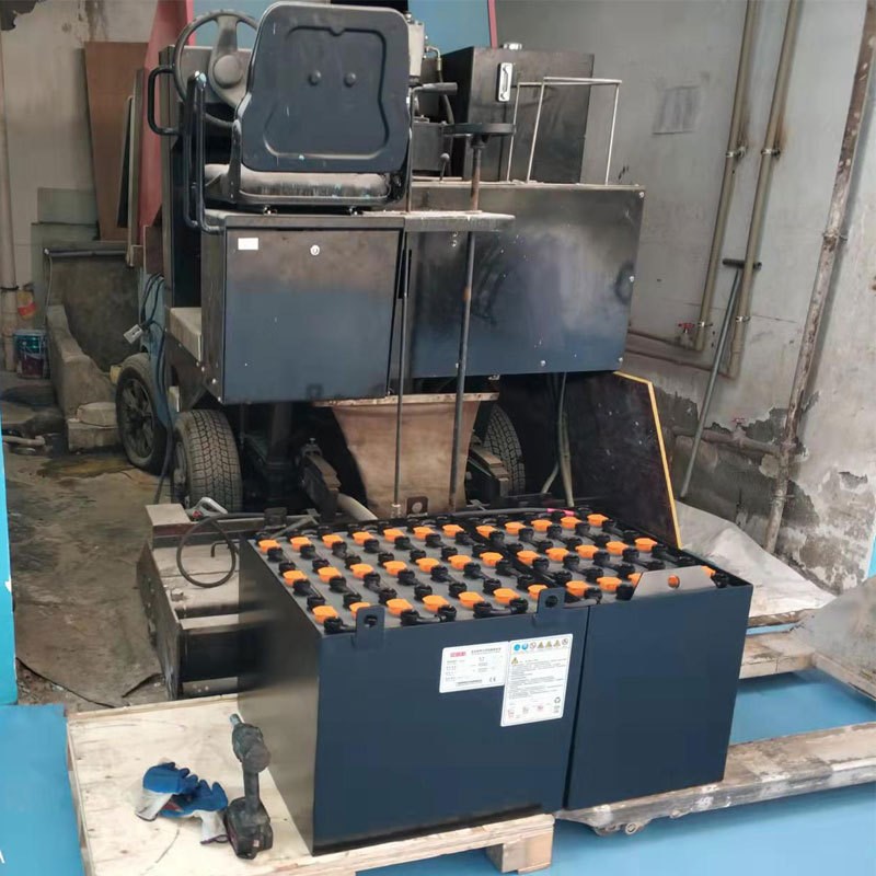 4PzS460 UN叉车FBT13牵引蓄电B池 48V460Ah 尤恩平衡重铲车电瓶