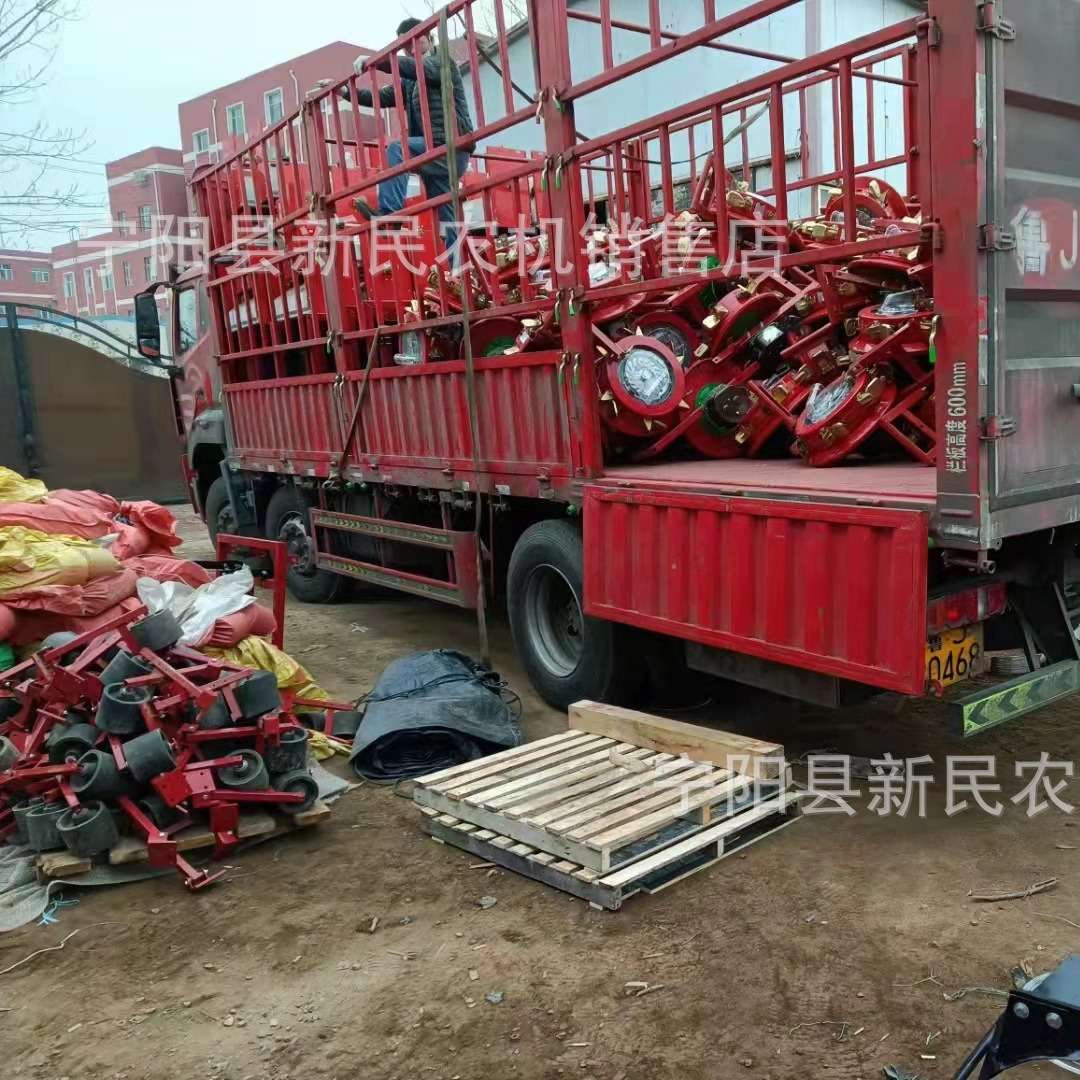两垄四行玉米鸭嘴播种机玉米膜上点播机两行三行谷子高粱有现货