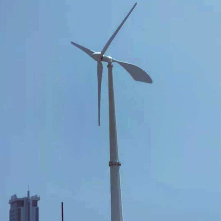 厂家水平轴风光互补发电系统220ｖ1000w离网家用小型风力发电机