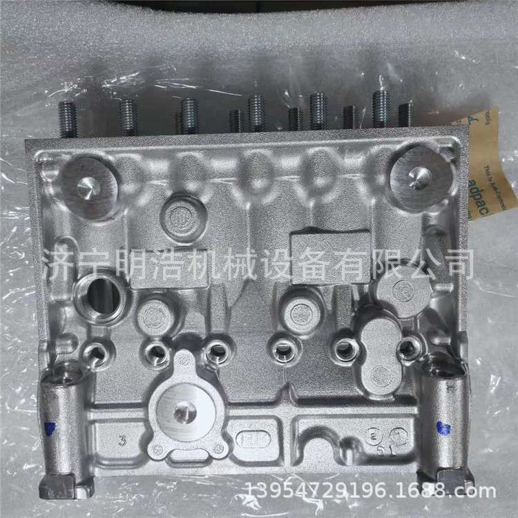 挖掘机pc360-7pc300-7喷油泵燃油泵柴油泵驾驶室发动机罩座椅