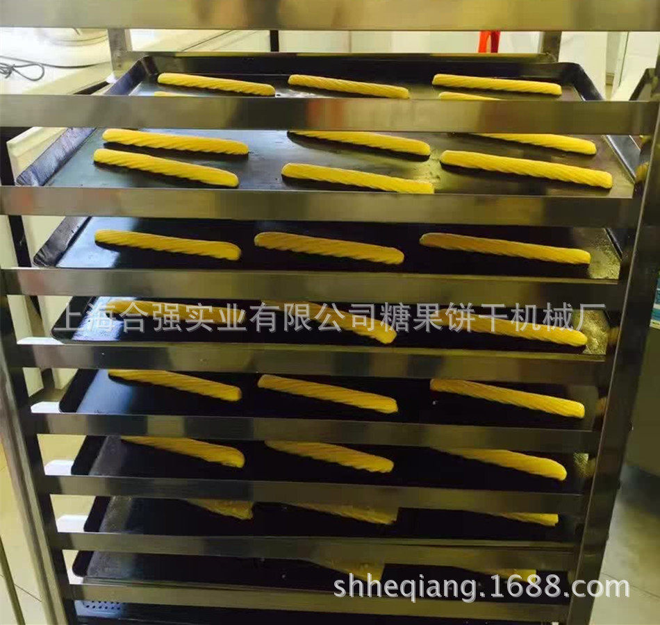 上海合强食品机械脆脆条挤出机奶脆棒加工机器电脑曲奇生产线